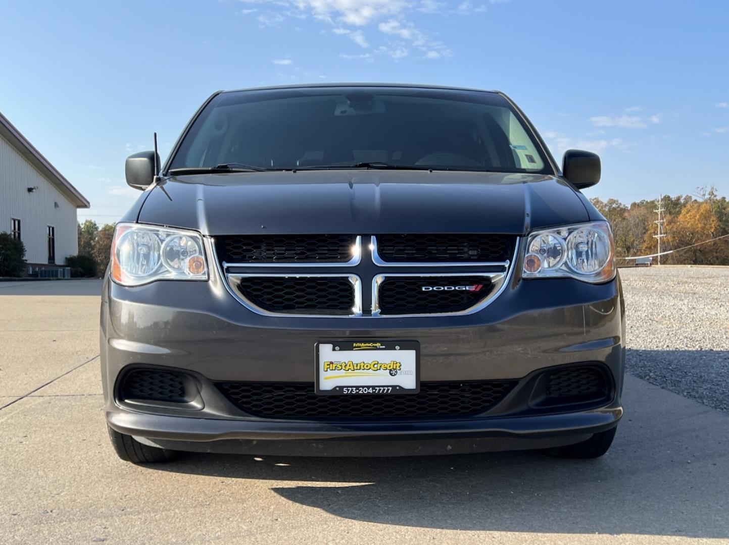 2019 GRAY DODGE GRAND CARAVAN SE (2C4RDGBGXKR) with an 3.6L V6 engine, Automatic transmission, located at 2990 Old Orchard Rd., Jackson, MO, 63755, 37.354214, -89.612106 - We have financing available and we accept trades! Fill out a credit application on our website or come by today! If you have any questions, give us a call at (573) 204-7777 or visit our website at firstautocredit.com. - Photo#9