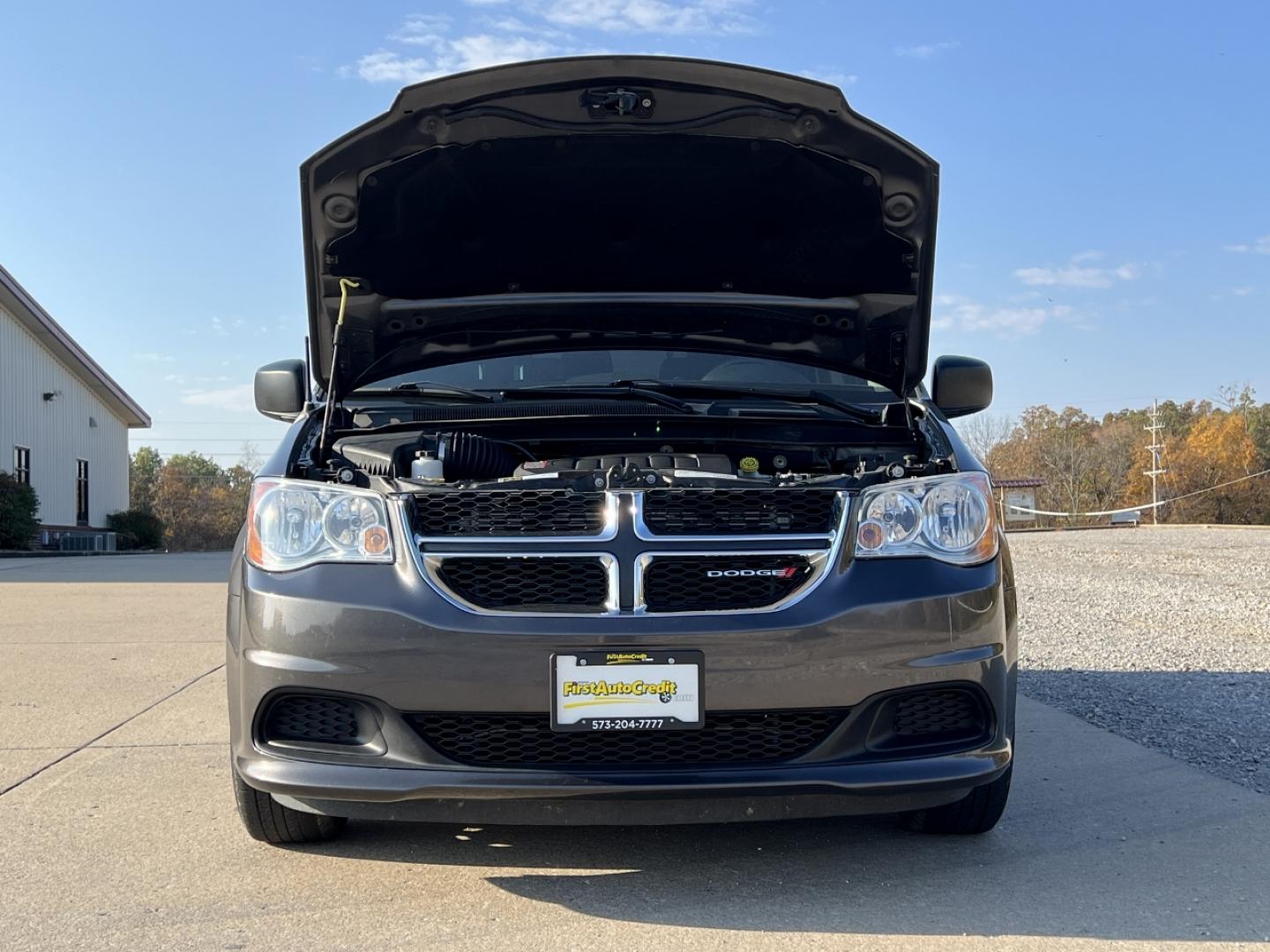 2019 GRAY DODGE GRAND CARAVAN SE (2C4RDGBGXKR) with an 3.6L V6 engine, Automatic transmission, located at 2990 Old Orchard Rd., Jackson, MO, 63755, 37.354214, -89.612106 - We have financing available and we accept trades! Fill out a credit application on our website or come by today! If you have any questions, give us a call at (573) 204-7777 or visit our website at firstautocredit.com. - Photo#27