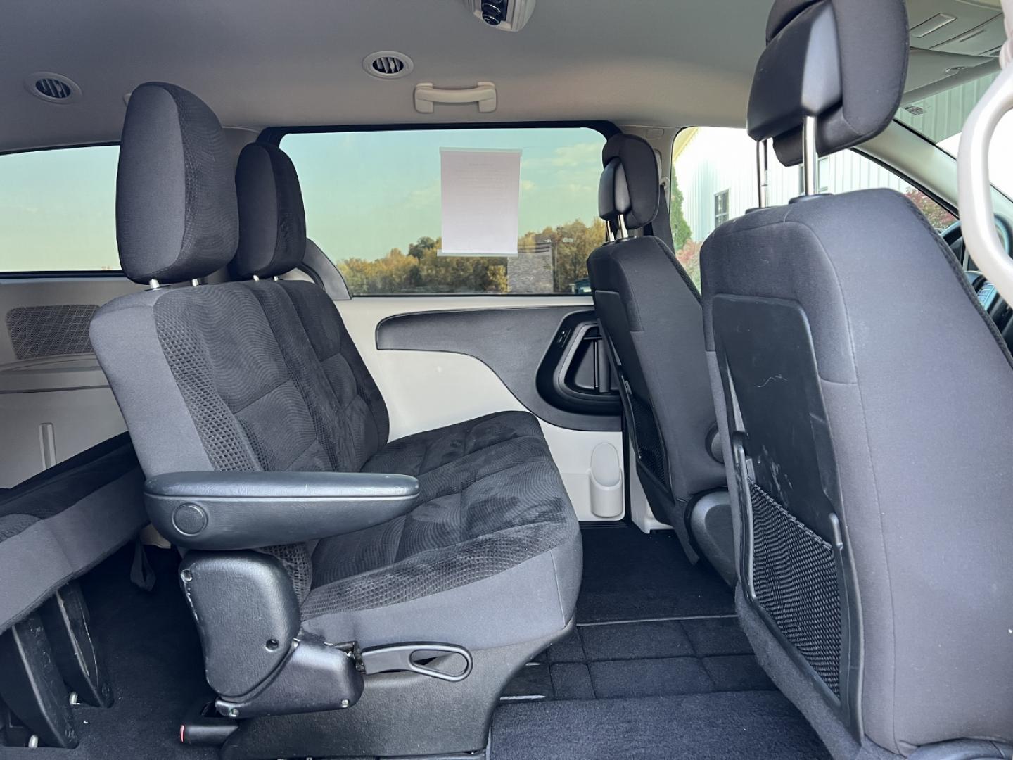 2019 GRAY DODGE GRAND CARAVAN SE (2C4RDGBGXKR) with an 3.6L V6 engine, Automatic transmission, located at 2990 Old Orchard Rd., Jackson, MO, 63755, 37.354214, -89.612106 - We have financing available and we accept trades! Fill out a credit application on our website or come by today! If you have any questions, give us a call at (573) 204-7777 or visit our website at firstautocredit.com. - Photo#15