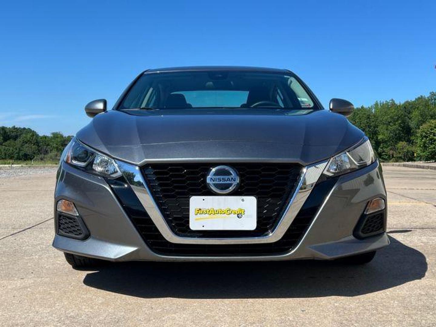 2021 GRAY /Black NISSAN ALTIMA S (1N4BL4BV8MN) with an 2.5L engine, Continuously Variable transmission, located at 2990 Old Orchard Rd., Jackson, MO, 63755, 37.354214, -89.612106 - Photo#11