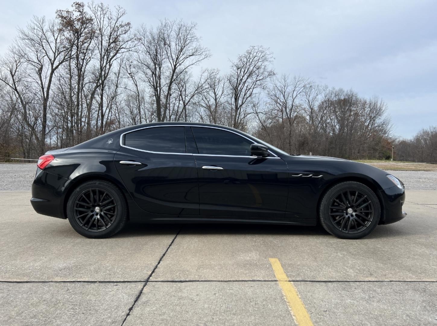 2019 BLACK MASERATI GHIBLI SQ4 (ZAM57YTA0K1) with an 3.0L engine, Automatic transmission, located at 2990 Old Orchard Rd., Jackson, MO, 63755, 37.354214, -89.612106 - Photo#11