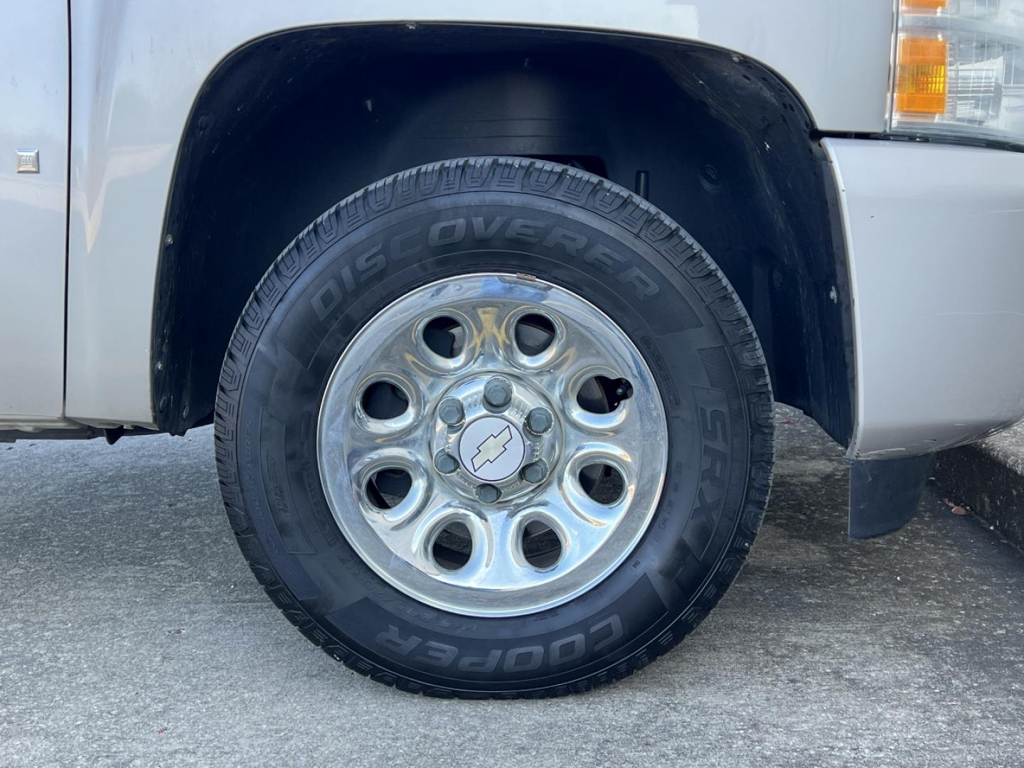 2008 TAN /Black/Gray Cloth CHEVROLET SILVERADO 1500 (1GCEC14X68Z) with an 4.3L engine, Automatic transmission, located at 2990 Old Orchard Rd., Jackson, MO, 63755, 37.354214, -89.612106 - Photo#28