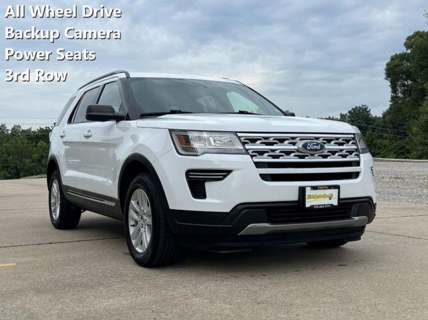 2019 WHITE /Black FORD EXPLORER XLT (1FM5K8D84KG) with an 3.5L engine, Automatic transmission, located at 2990 Old Orchard Rd., Jackson, MO, 63755, 37.354214, -89.612106 - Photo#0