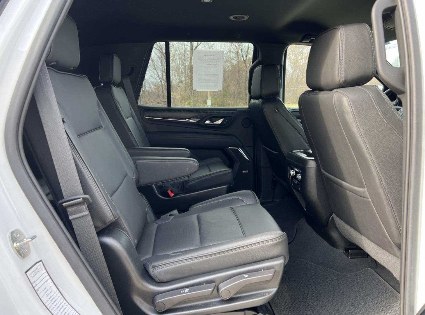 2023 WHITE GMC YUKON DENALI (1GKS2DKL2PR) with an 6.2L engine, Automatic transmission, located at 2990 Old Orchard Rd., Jackson, MO, 63755, 37.354214, -89.612106 - Photo#22