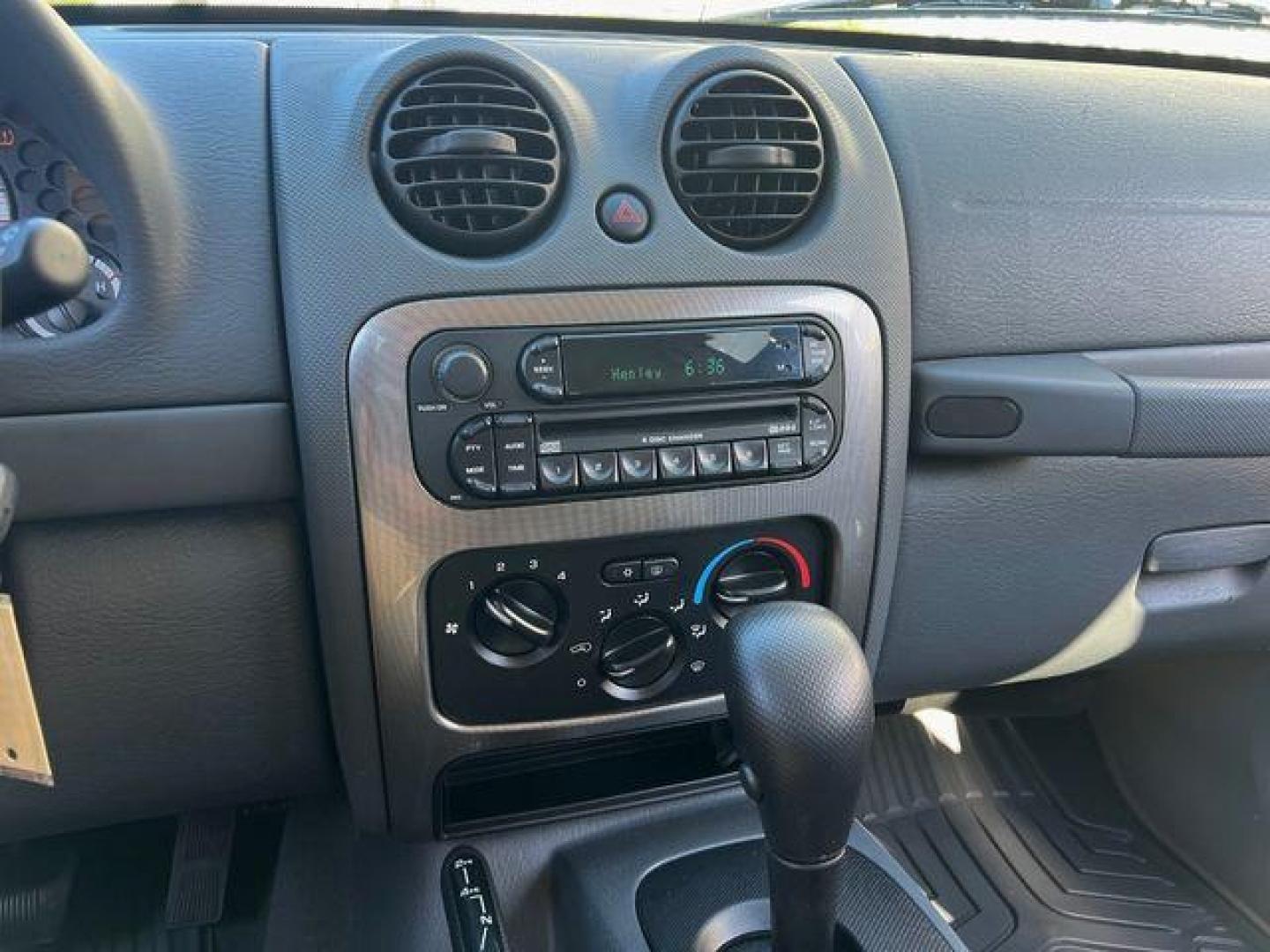 2005 BLACK /Gray JEEP LIBERTY RENEGADE (1J4GL38K55W) with an 3.7L engine, Automatic transmission, located at 2990 Old Orchard Rd., Jackson, MO, 63755, 37.354214, -89.612106 - Photo#24