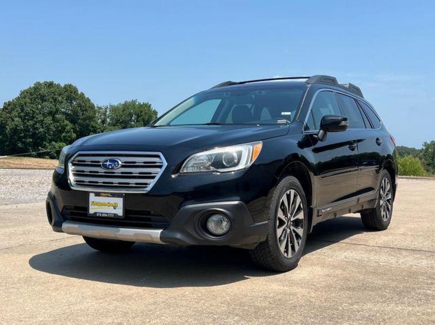 2016 BLACK /Black SUBARU OUTBACK 2.5I LIMITED (4S4BSBNC3G3) with an 2.5L engine, Continuously Variable transmission, located at 2990 Old Orchard Rd., Jackson, MO, 63755, 37.354214, -89.612106 - Photo#8