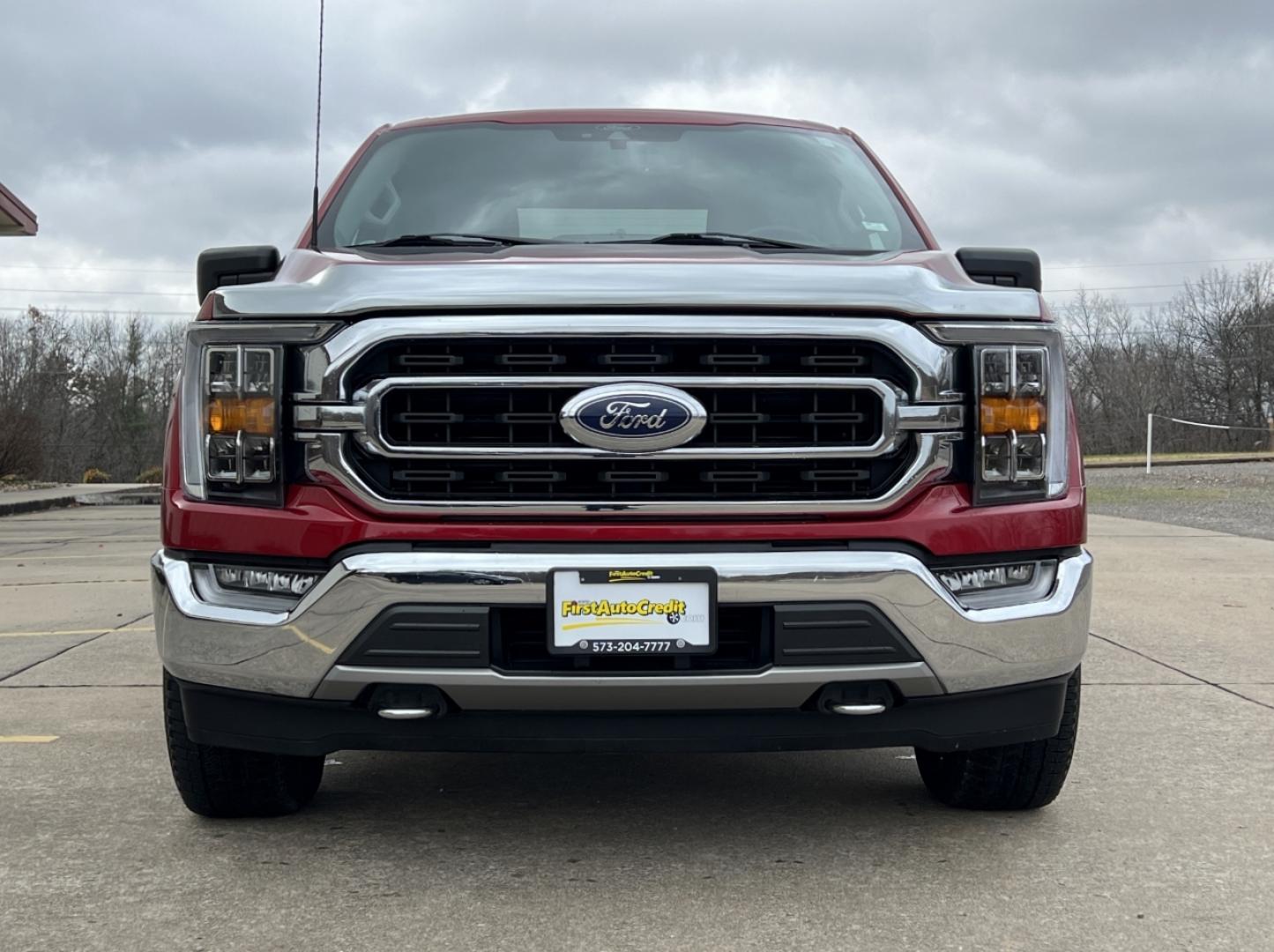 2021 RED /Gray Cloth FORD F150 XLT (1FTFW1ED1MF) with an 3.5L engine, Automatic transmission, located at 2990 Old Orchard Rd., Jackson, MO, 63755, 37.354214, -89.612106 - Photo#14