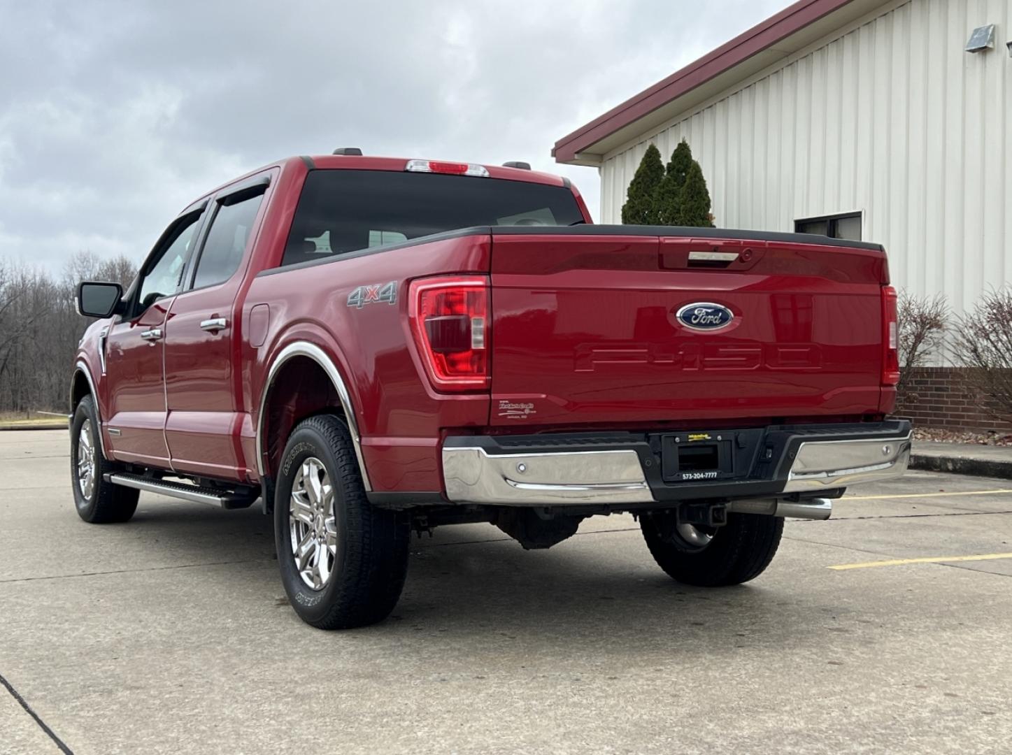 2021 RED /Gray Cloth FORD F150 XLT (1FTFW1ED1MF) with an 3.5L engine, Automatic transmission, located at 2990 Old Orchard Rd., Jackson, MO, 63755, 37.354214, -89.612106 - Photo#12