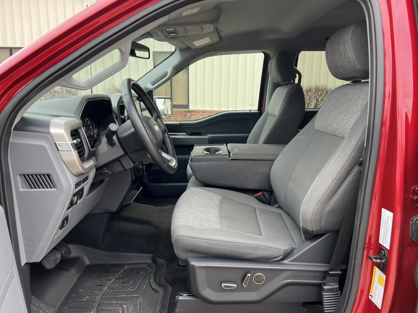 2021 RED /Gray Cloth FORD F150 XLT (1FTFW1ED1MF) with an 3.5L engine, Automatic transmission, located at 2990 Old Orchard Rd., Jackson, MO, 63755, 37.354214, -89.612106 - Photo#16