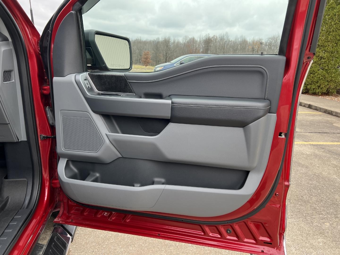 2021 RED /Gray Cloth FORD F150 XLT (1FTFW1ED1MF) with an 3.5L engine, Automatic transmission, located at 2990 Old Orchard Rd., Jackson, MO, 63755, 37.354214, -89.612106 - Photo#17