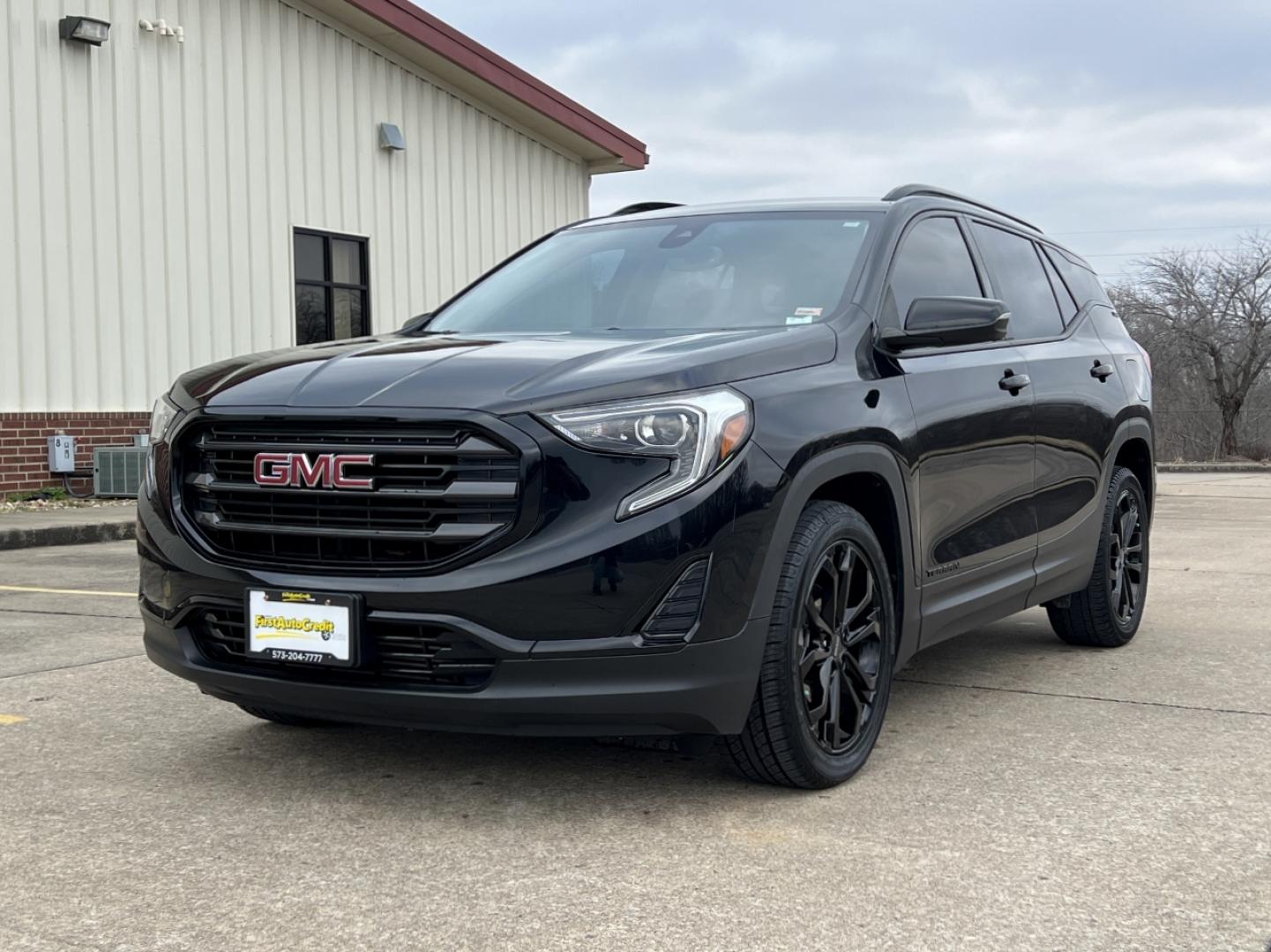 2021 BLACK /Black Cloth GMC TERRAIN SLE (3GKALMEV8ML) with an 1.5L engine, Automatic transmission, located at 2990 Old Orchard Rd., Jackson, MO, 63755, 37.354214, -89.612106 - Photo#6