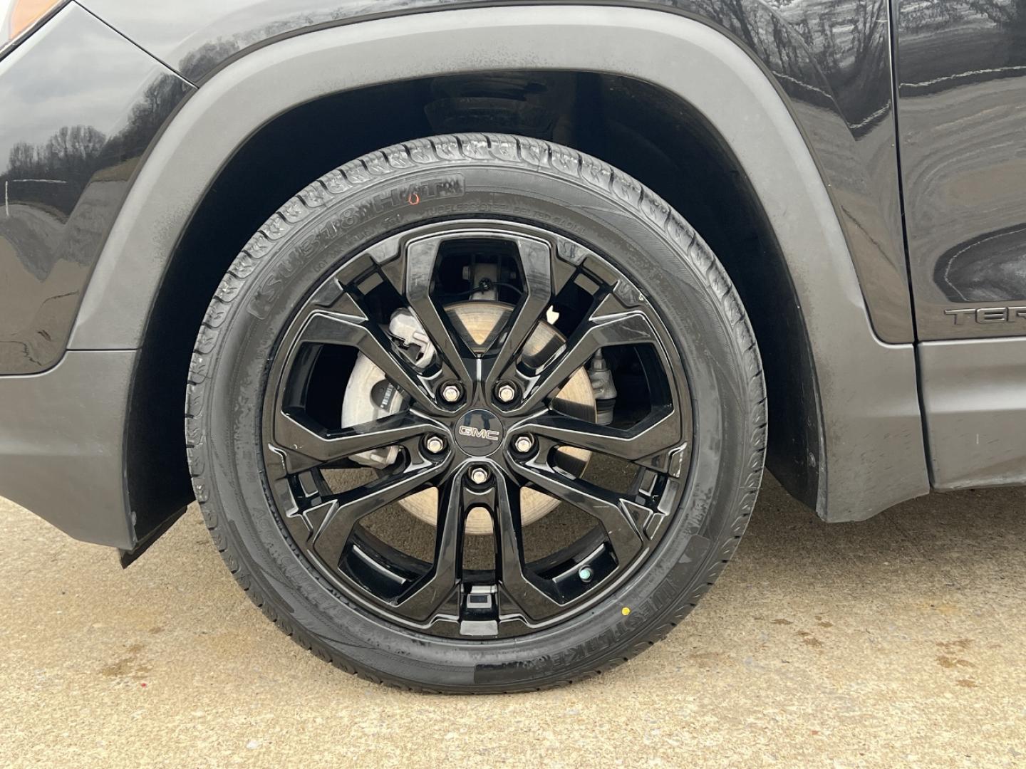 2021 BLACK /Black Cloth GMC TERRAIN SLE (3GKALMEV8ML) with an 1.5L engine, Automatic transmission, located at 2990 Old Orchard Rd., Jackson, MO, 63755, 37.354214, -89.612106 - Photo#36