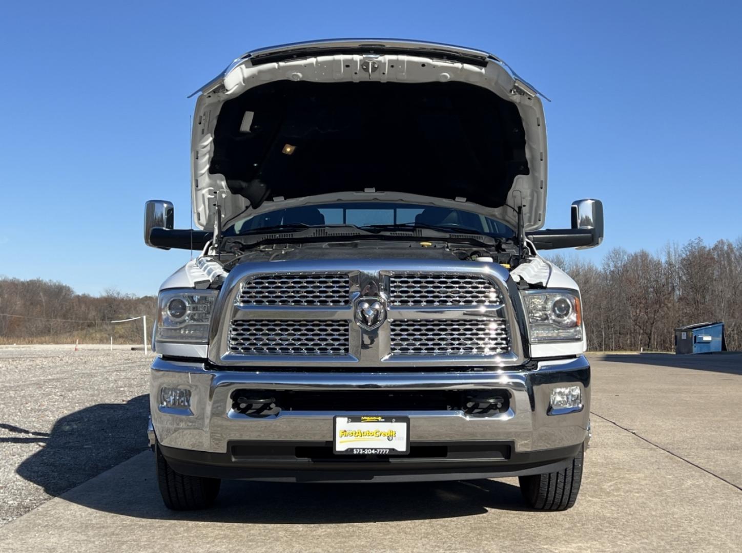 2014 WHITE /Black Leather RAM 3500 LARAMIE (3C63RPJL2EG) with an 6.7L engine, Automatic transmission, located at 2990 Old Orchard Rd., Jackson, MO, 63755, 37.354214, -89.612106 - Photo#36