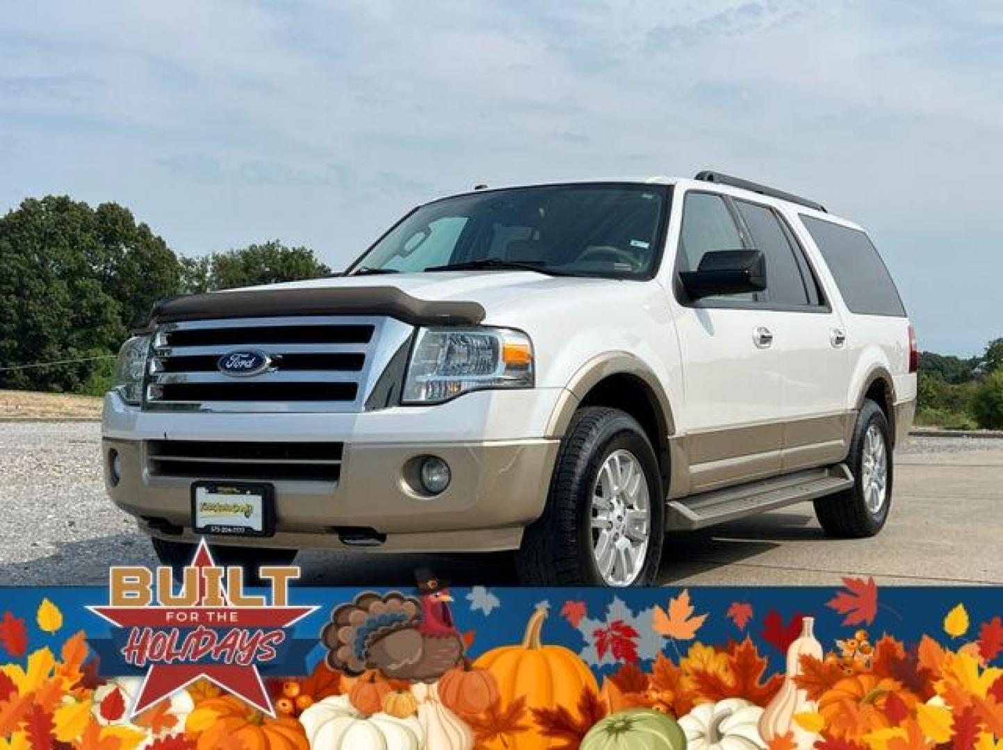 2012 WHITE /Tan FORD EXPEDITION EL XLT (1FMJK1J57CE) with an 5.4L engine, Automatic transmission, located at 2990 Old Orchard Rd., Jackson, MO, 63755, 37.354214, -89.612106 - Photo#5