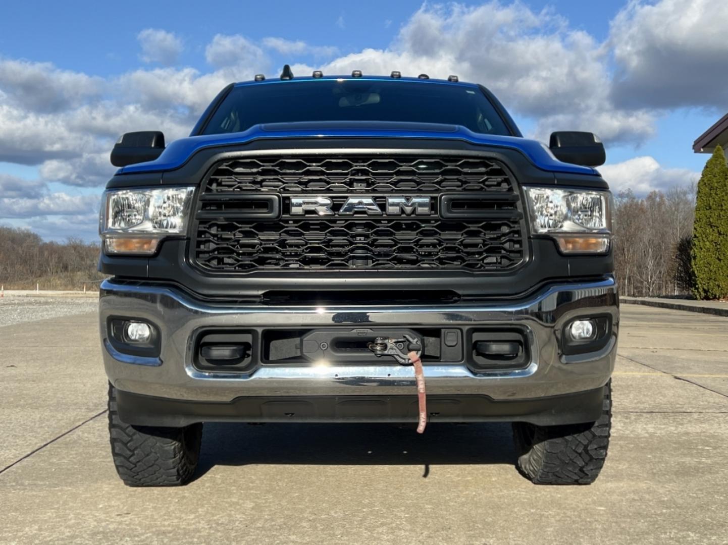 2021 BLUE /Gray Leather RAM 2500 TRADESMAN (3C6TR5CJ1MG) with an 6.4L engine, Automatic transmission, located at 2990 Old Orchard Rd., Jackson, MO, 63755, 37.354214, -89.612106 - Photo#10