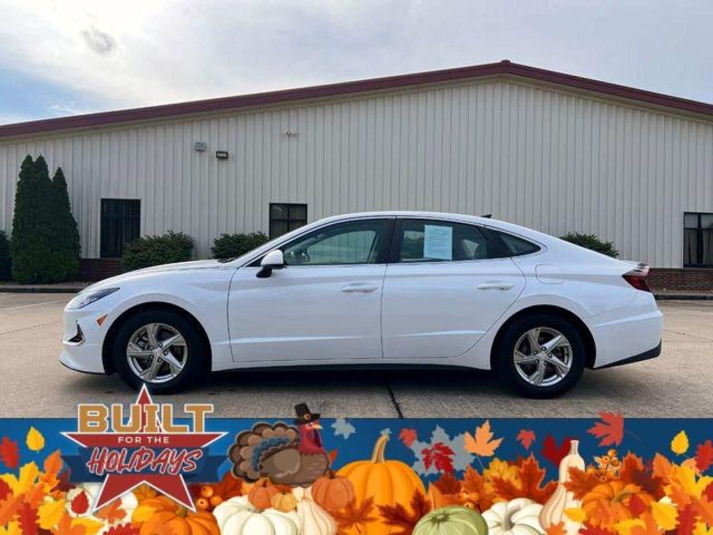 2020 WHITE /Gray HYUNDAI SONATA SE (5NPEG4JA1LH) with an 2.5L engine, Automatic transmission, located at 2990 Old Orchard Rd., Jackson, MO, 63755, 37.354214, -89.612106 - Photo#4