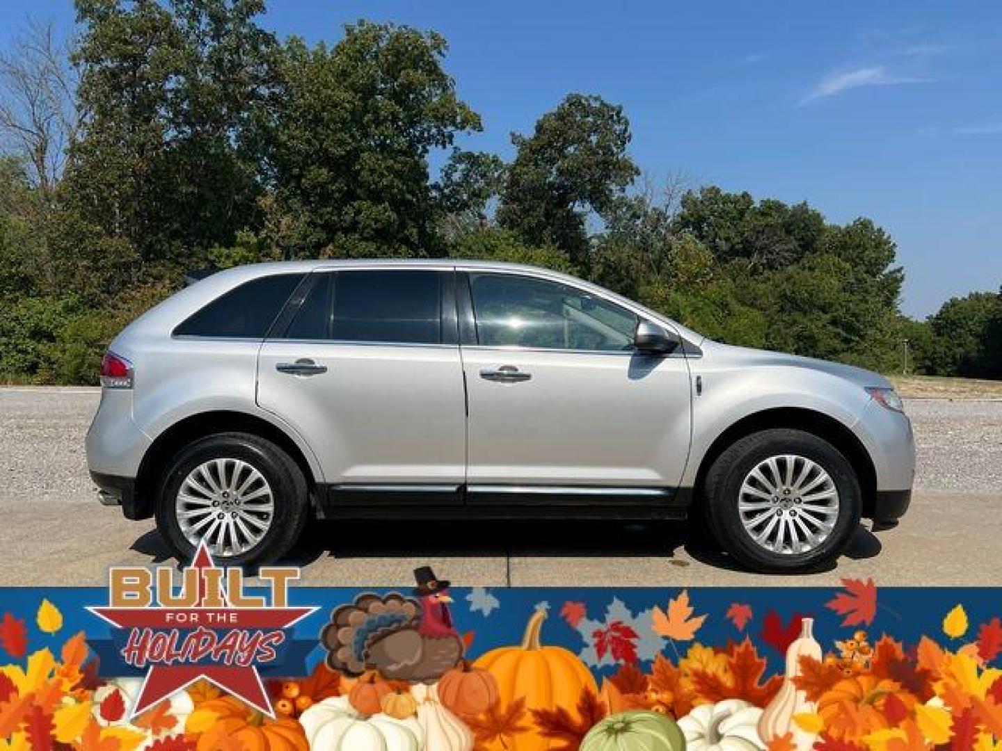 2013 SILVER /Black LINCOLN MKX (2LMDJ8JK6DB) with an 3.7L engine, Automatic transmission, located at 2990 Old Orchard Rd., Jackson, MO, 63755, 37.354214, -89.612106 - Photo#7