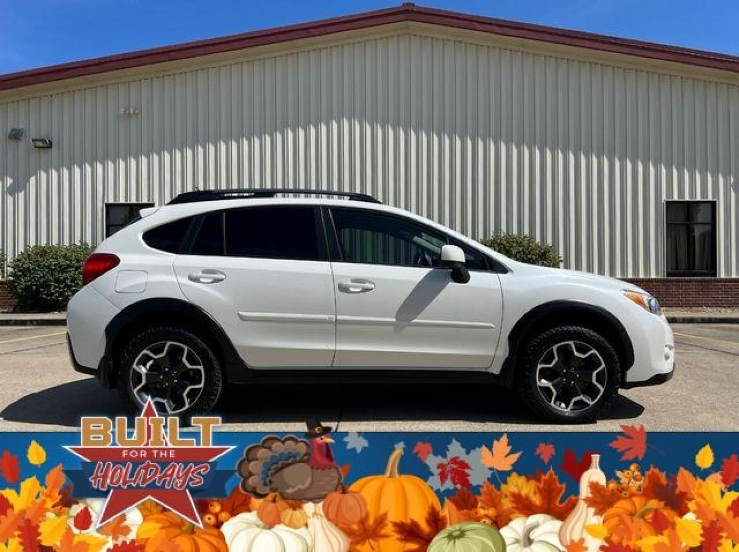 2014 WHITE /Tan SUBARU XV CROSSTREK 2.0 PREMIUM (JF2GPACC5E8) with an 2.0L engine, Continuously Variable transmission, located at 2990 Old Orchard Rd., Jackson, MO, 63755, 37.354214, -89.612106 - Photo#5