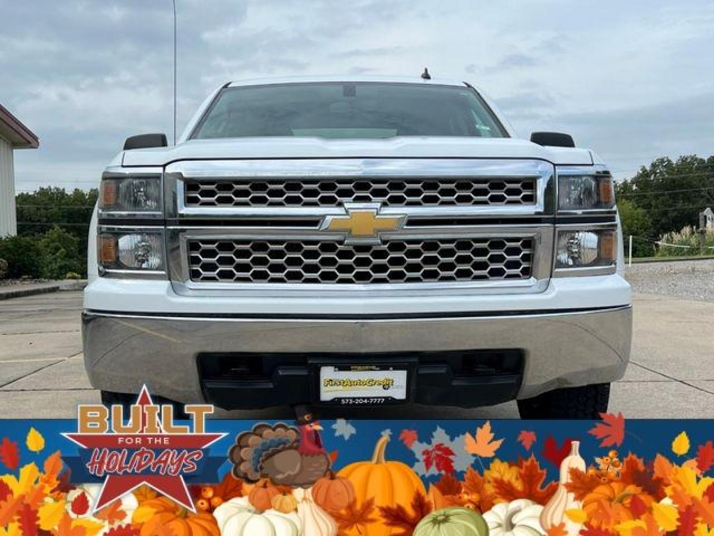 2014 WHITE /Black CHEVROLET SILVERADO 1500 LT (3GCUKREH8EG) with an 4.3L engine, Automatic transmission, located at 2990 Old Orchard Rd., Jackson, MO, 63755, 37.354214, -89.612106 - Photo#9