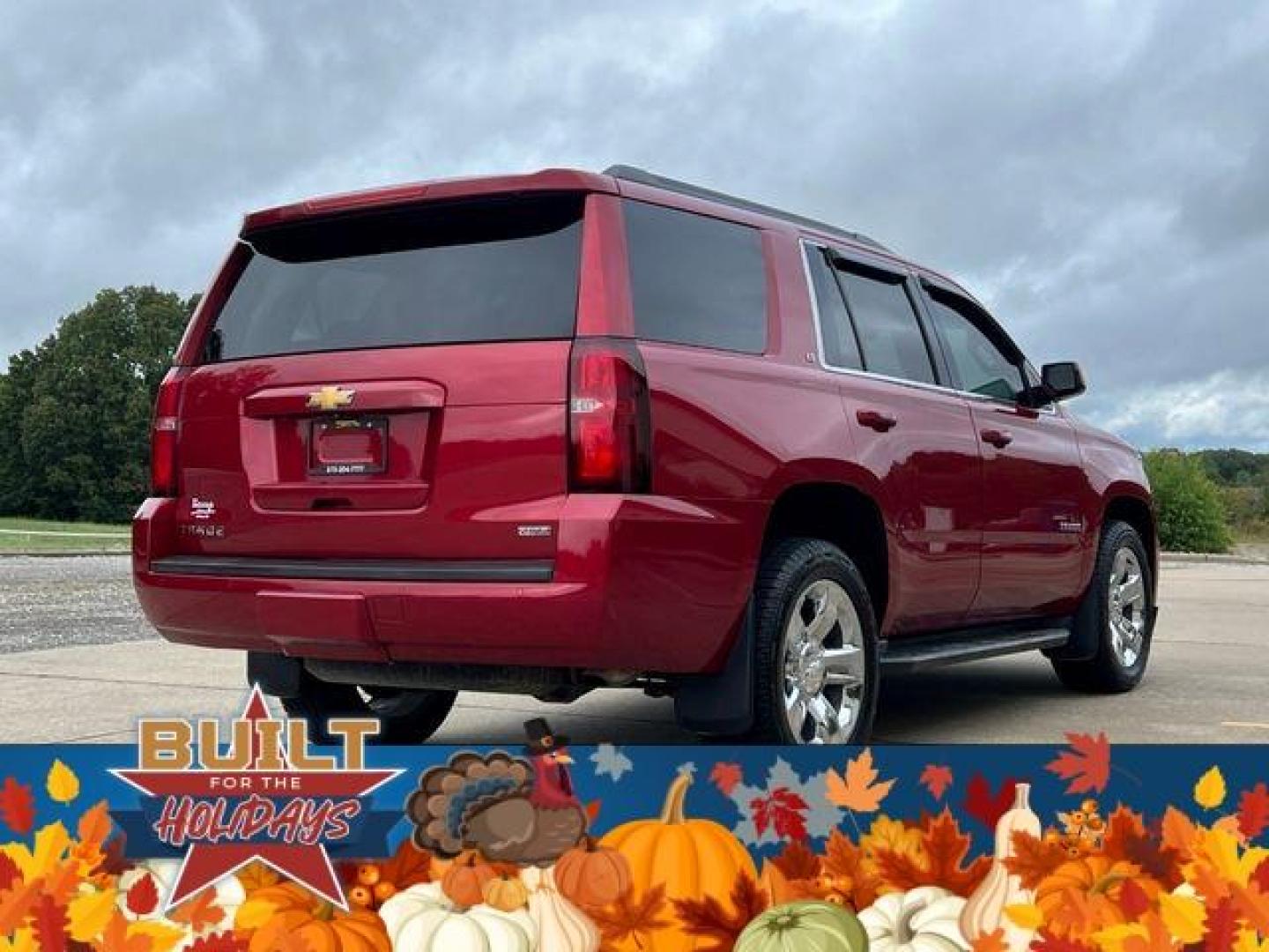 2015 MAROON /Tan CHEVROLET TAHOE 1500 LT (1GNSCBKC0FR) with an 5.3L engine, Automatic transmission, located at 2990 Old Orchard Rd., Jackson, MO, 63755, 37.354214, -89.612106 - Photo#9