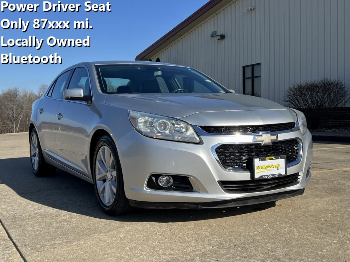 2014 SILVER /Black/Gray Cloth/Leather CHEVROLET MALIBU 2LT (1G11E5SL3EF) with an 2.5L engine, Automatic transmission, located at 2990 Old Orchard Rd., Jackson, MO, 63755, 37.354214, -89.612106 - Photo#0