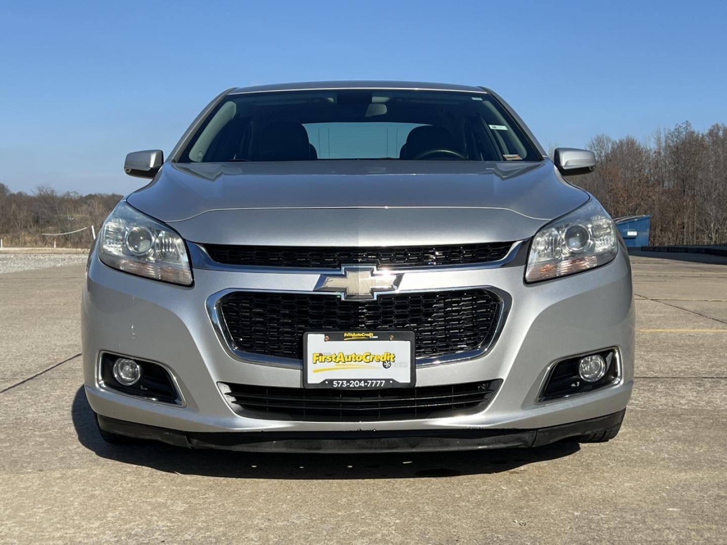 2014 SILVER /Black/Gray Cloth/Leather CHEVROLET MALIBU 2LT (1G11E5SL3EF) with an 2.5L engine, Automatic transmission, located at 2990 Old Orchard Rd., Jackson, MO, 63755, 37.354214, -89.612106 - Photo#10