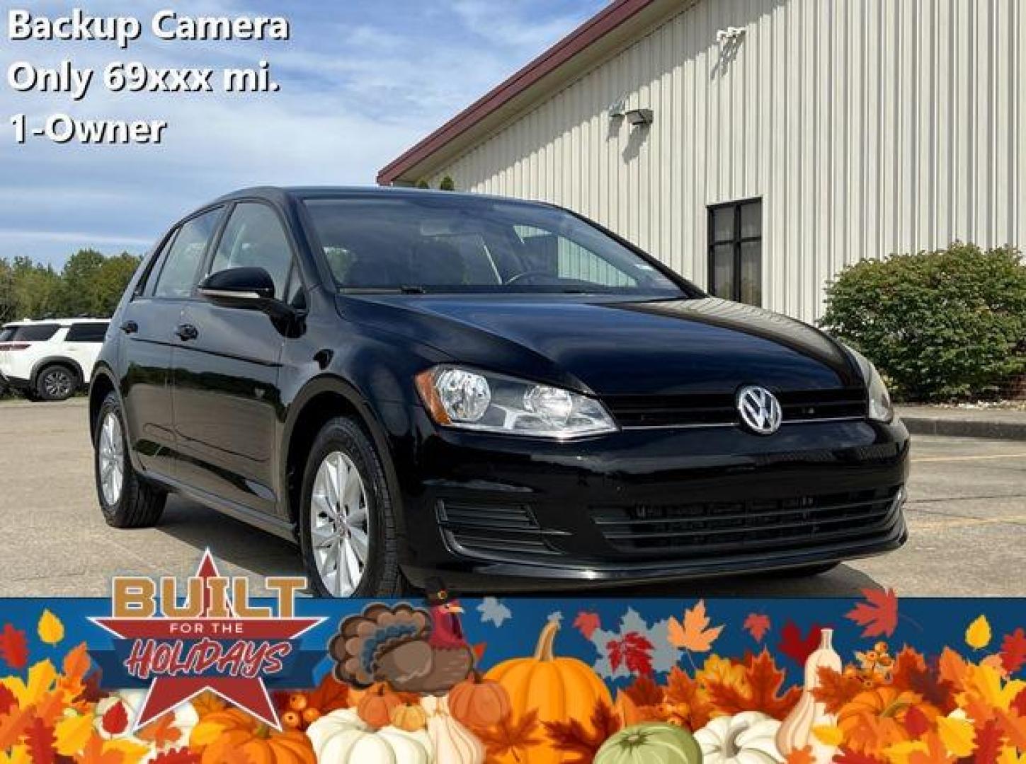 2017 BLACK /Gray VOLKSWAGEN GOLF S (3VW217AUXHM) with an 1.8L engine, Automatic transmission, located at 2990 Old Orchard Rd., Jackson, MO, 63755, 37.354214, -89.612106 - Photo#0