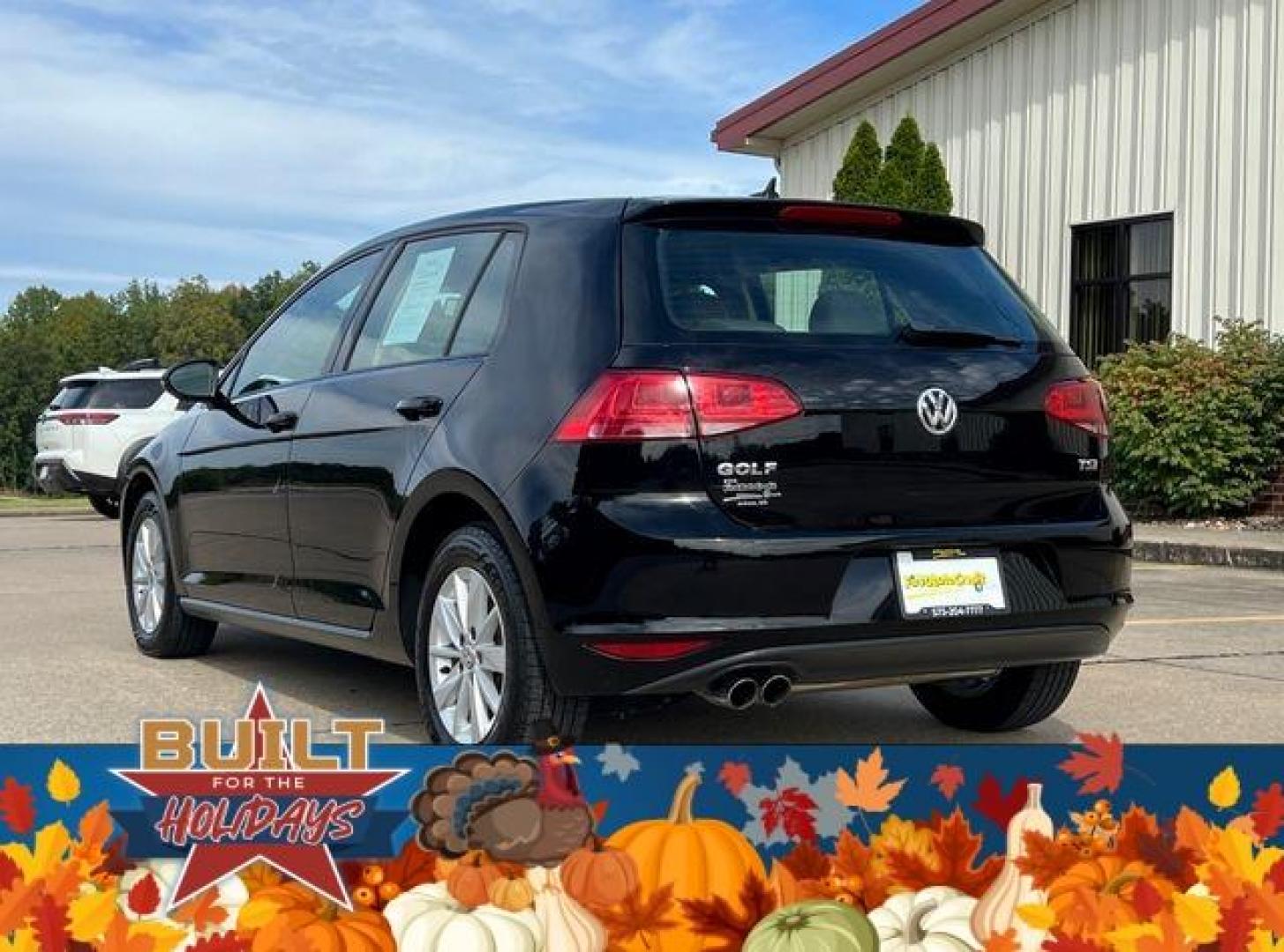 2017 BLACK /Gray VOLKSWAGEN GOLF S (3VW217AUXHM) with an 1.8L engine, Automatic transmission, located at 2990 Old Orchard Rd., Jackson, MO, 63755, 37.354214, -89.612106 - Photo#7