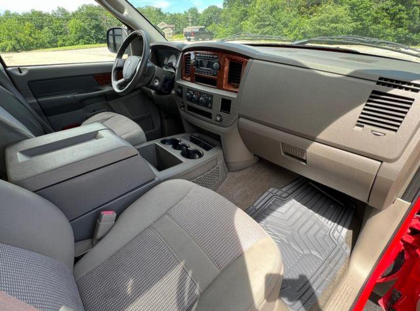 2006 RED /Tan DODGE RAM 1500 ST (1D7HU18236S) with an 5.7L engine, Automatic transmission, located at 2990 Old Orchard Rd., Jackson, MO, 63755, 37.354214, -89.612106 - Photo#15