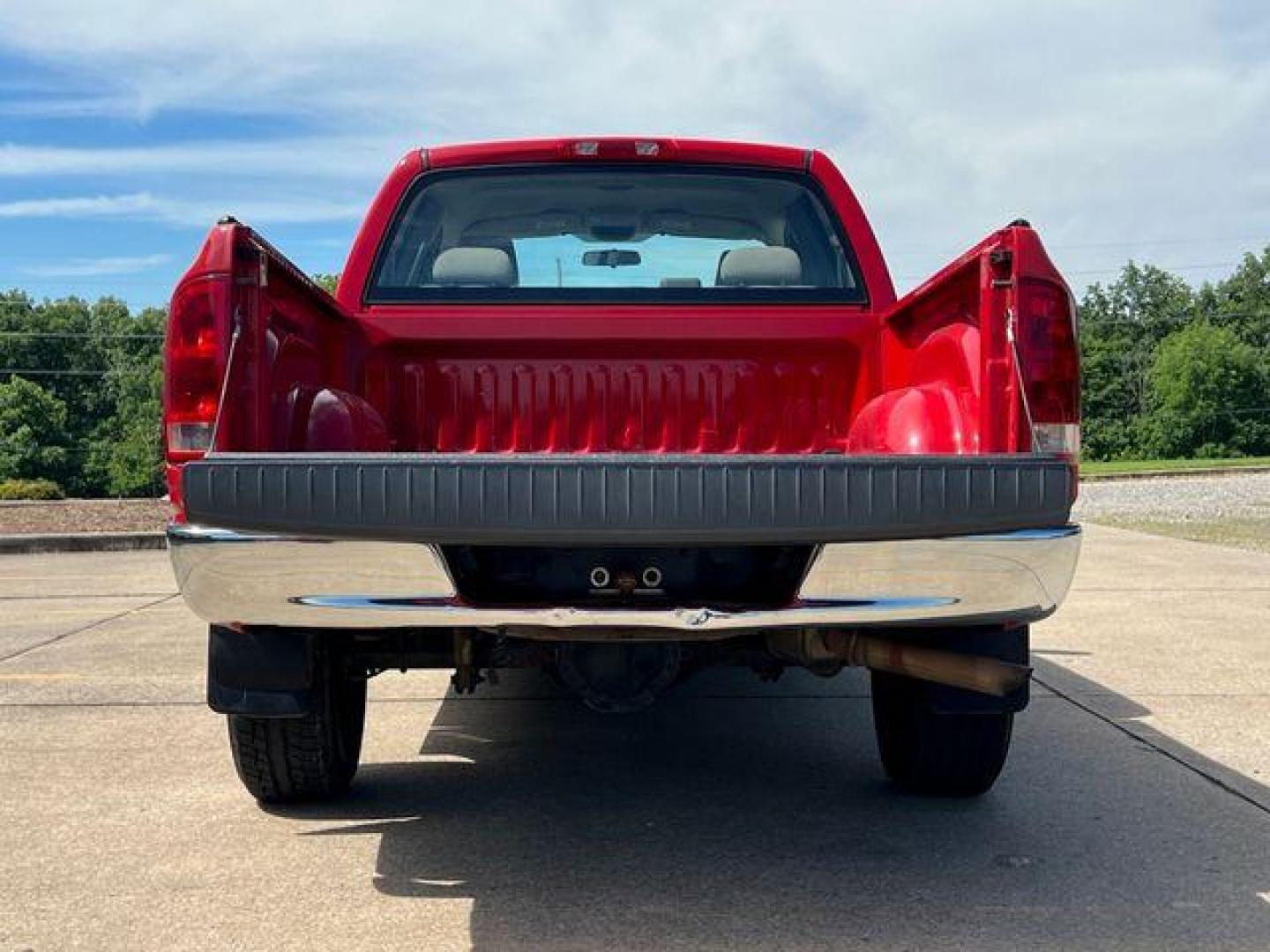 2006 RED /Tan DODGE RAM 1500 ST (1D7HU18236S) with an 5.7L engine, Automatic transmission, located at 2990 Old Orchard Rd., Jackson, MO, 63755, 37.354214, -89.612106 - Photo#19