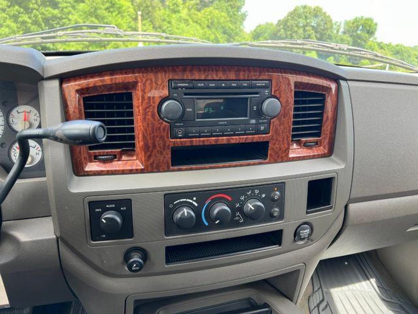 2006 RED /Tan DODGE RAM 1500 ST (1D7HU18236S) with an 5.7L engine, Automatic transmission, located at 2990 Old Orchard Rd., Jackson, MO, 63755, 37.354214, -89.612106 - Photo#25