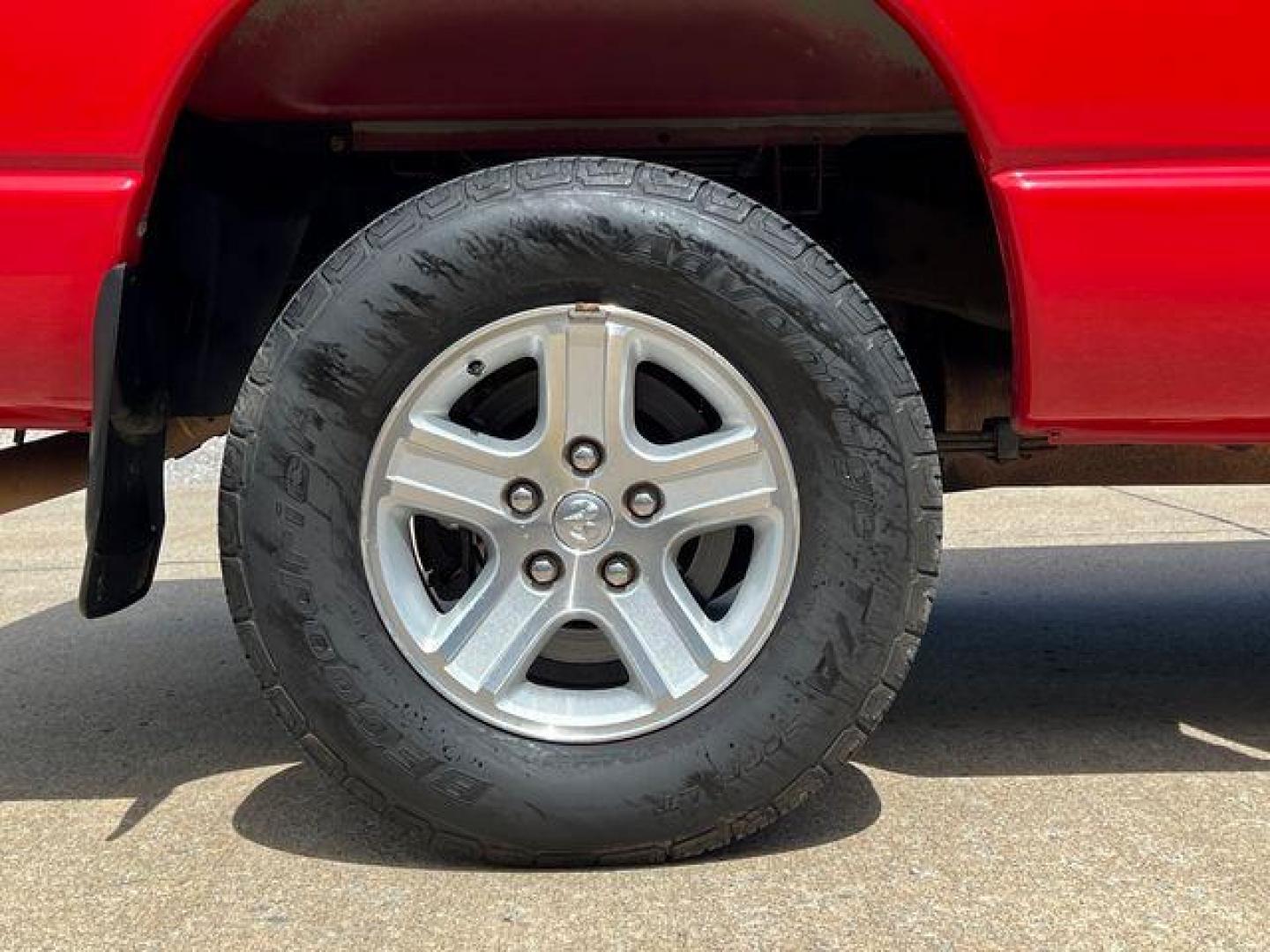 2006 RED /Tan DODGE RAM 1500 ST (1D7HU18236S) with an 5.7L engine, Automatic transmission, located at 2990 Old Orchard Rd., Jackson, MO, 63755, 37.354214, -89.612106 - Photo#34