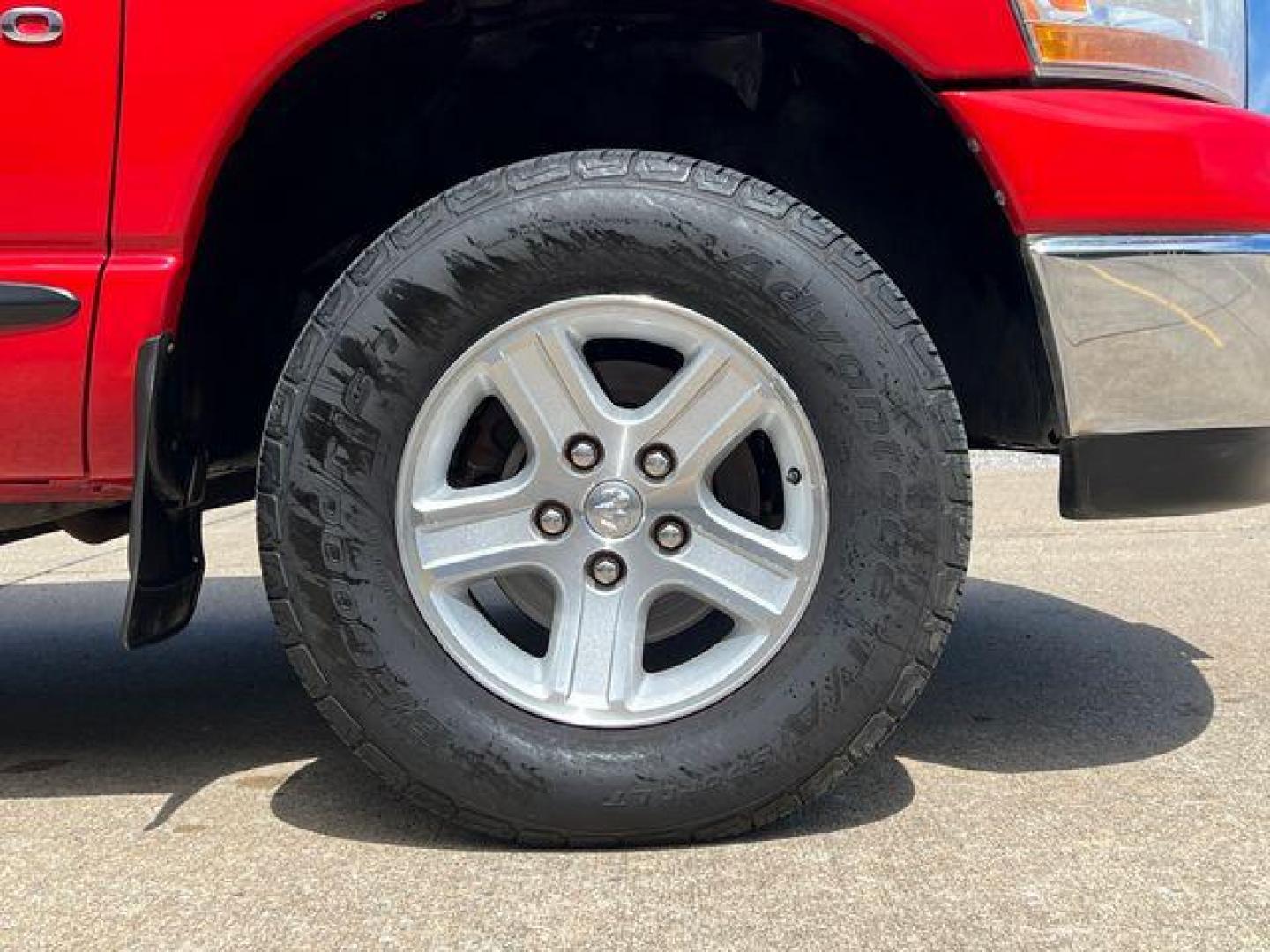 2006 RED /Tan DODGE RAM 1500 ST (1D7HU18236S) with an 5.7L engine, Automatic transmission, located at 2990 Old Orchard Rd., Jackson, MO, 63755, 37.354214, -89.612106 - Photo#35