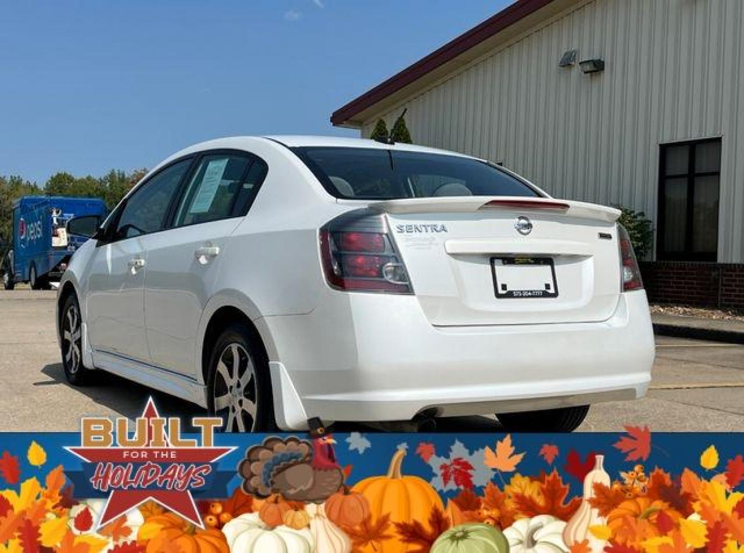 2012 WHITE /Gray NISSAN SENTRA 2.0 (3N1AB6AP8CL) with an 2.0L engine, Continuously Variable transmission, located at 2990 Old Orchard Rd., Jackson, MO, 63755, 37.354214, -89.612106 - Photo#8