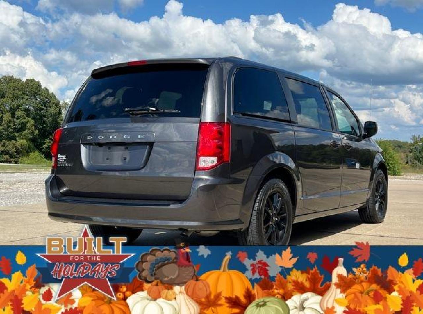 2020 GREY /Black DODGE GRAND CARAVAN SE (2C4RDGBG4LR) with an 3.6L engine, Automatic transmission, located at 2990 Old Orchard Rd., Jackson, MO, 63755, 37.354214, -89.612106 - Photo#8