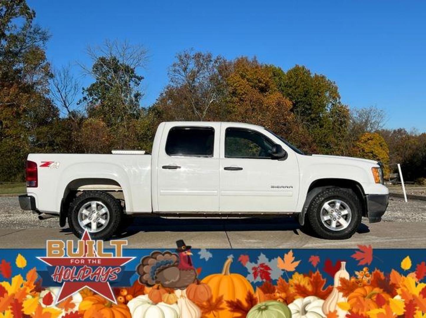 2013 WHITE /Gray GMC SIERRA 1500 SLE (3GTP2VE72DG) with an 5.3L engine, Automatic transmission, located at 2990 Old Orchard Rd., Jackson, MO, 63755, 37.354214, -89.612106 - Photo#7