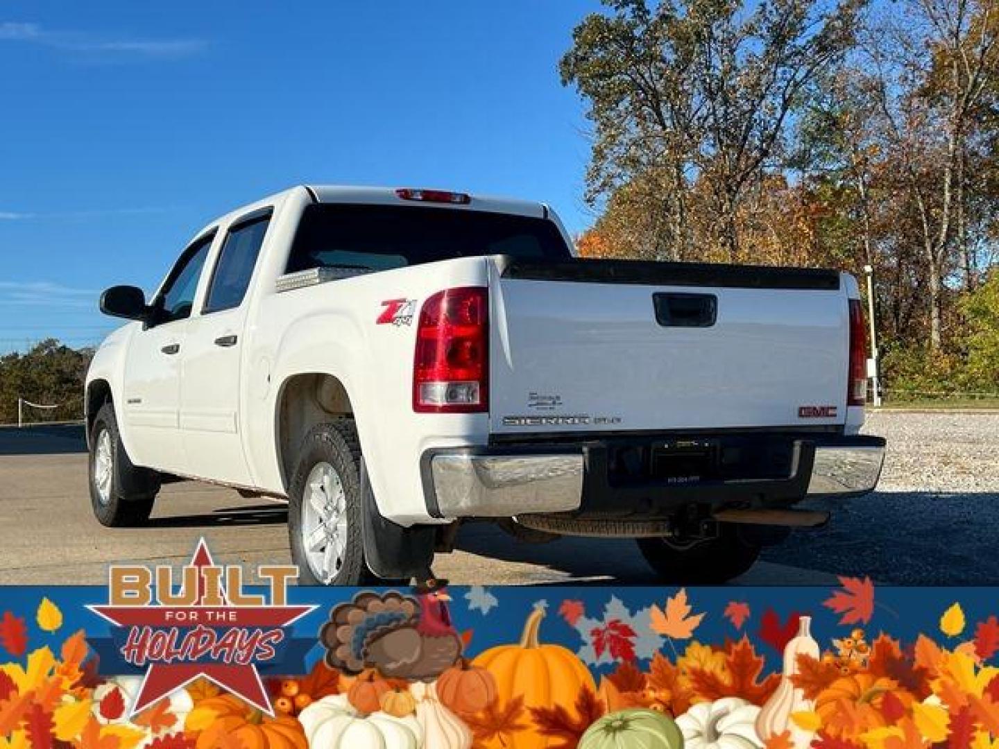 2013 WHITE /Gray GMC SIERRA 1500 SLE (3GTP2VE72DG) with an 5.3L engine, Automatic transmission, located at 2990 Old Orchard Rd., Jackson, MO, 63755, 37.354214, -89.612106 - Photo#9