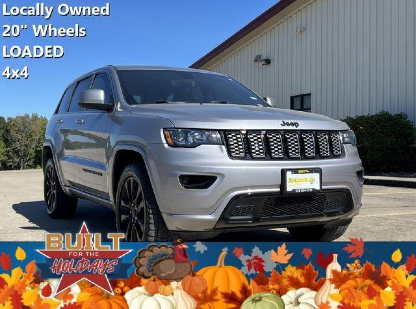 2018 SILVER /Black JEEP GRAND CHEROKEE ALTITUDE (1C4RJFAG3JC) with an 3.6L engine, Automatic transmission, located at 2990 Old Orchard Rd., Jackson, MO, 63755, 37.354214, -89.612106 - Photo#0