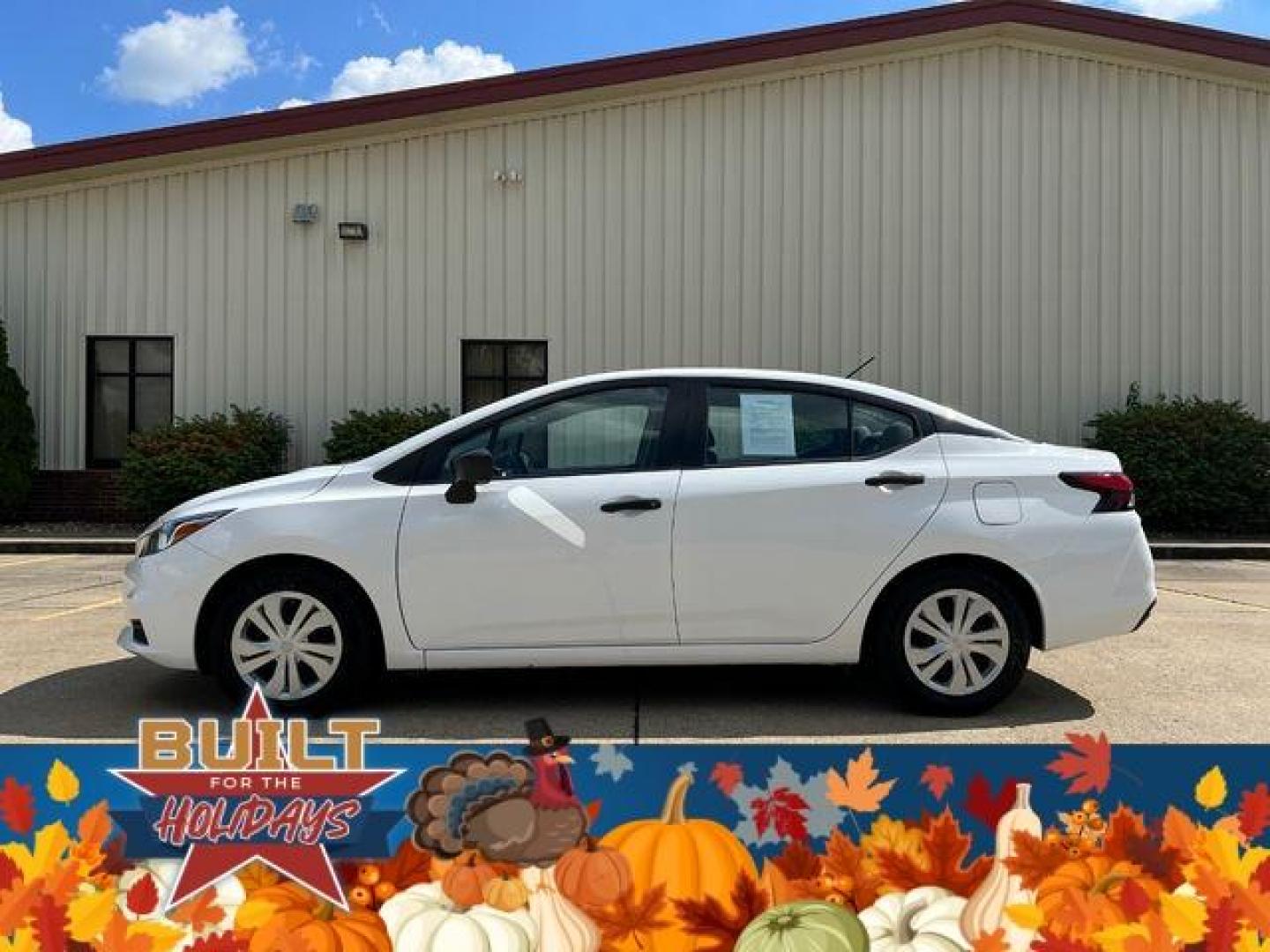 2021 WHITE /Black NISSAN VERSA S (3N1CN8DV5ML) with an 1.6L engine, Continuously Variable transmission, located at 2990 Old Orchard Rd., Jackson, MO, 63755, 37.354214, -89.612106 - Photo#4