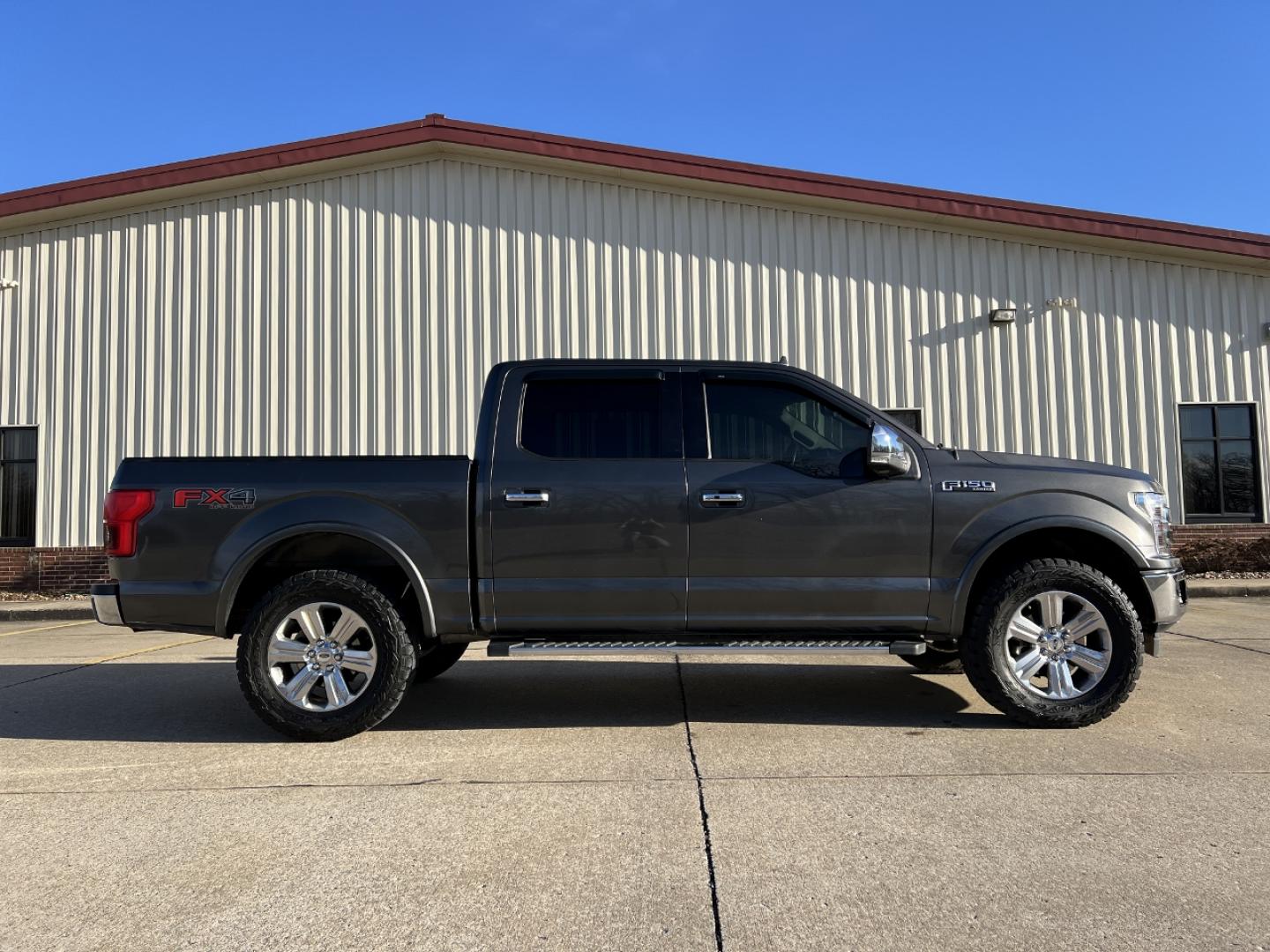 2018 GREY /Black FORD F150 LARIAT (1FTEW1EG5JK) with an 3.5L engine, Automatic transmission, located at 2990 Old Orchard Rd., Jackson, MO, 63755, 37.354214, -89.612106 - Photo#11