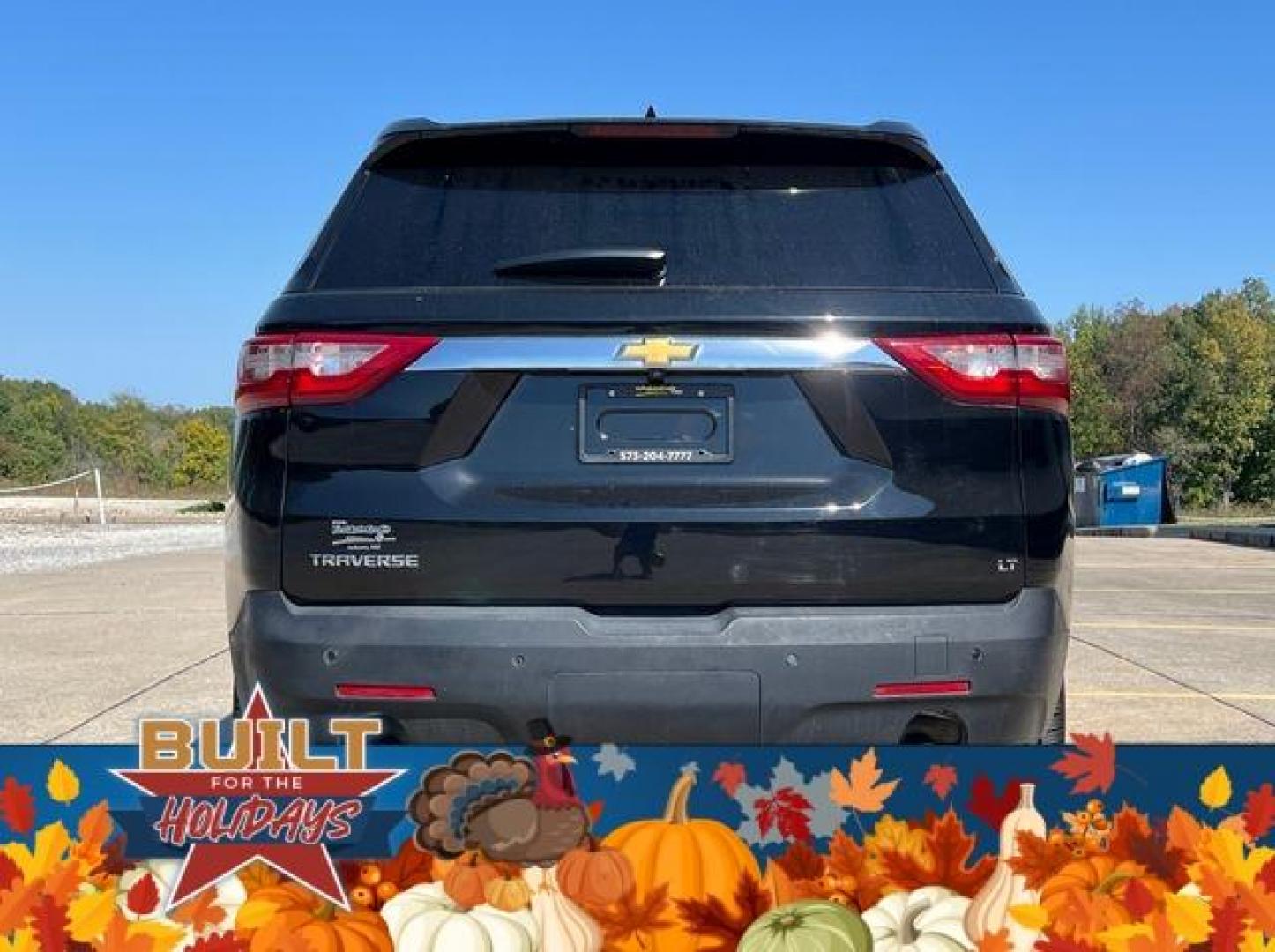 2021 BLACK /Gray CHEVROLET TRAVERSE LT (1GNERGKW4MJ) with an 3.6L engine, Automatic transmission, located at 2990 Old Orchard Rd., Jackson, MO, 63755, 37.354214, -89.612106 - Photo#11