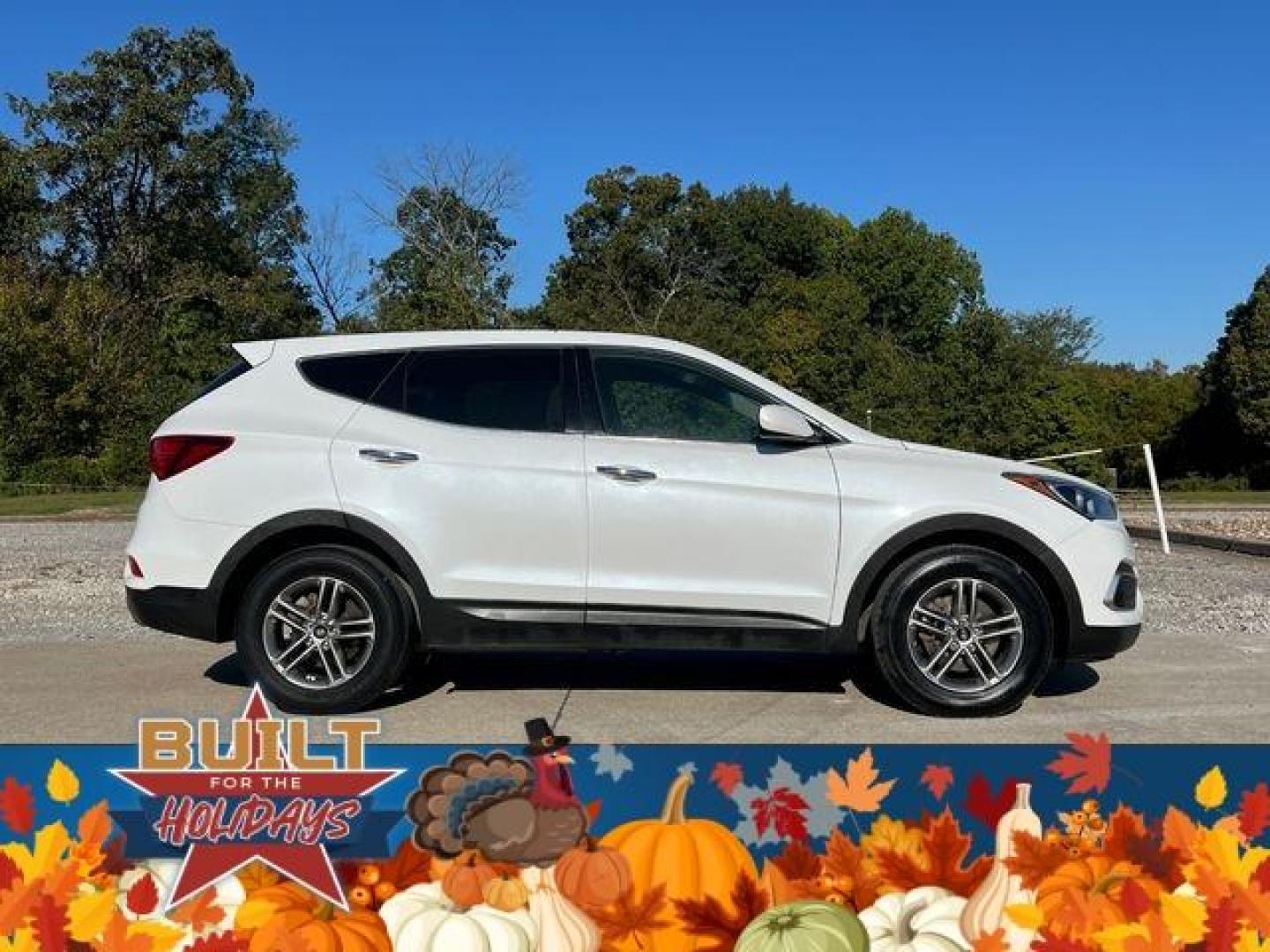 2018 WHITE /Tan HYUNDAI SANTA FE SPORT (5NMZTDLB2JH) with an 2.4L engine, Automatic transmission, located at 2990 Old Orchard Rd., Jackson, MO, 63755, 37.354214, -89.612106 - Photo#5