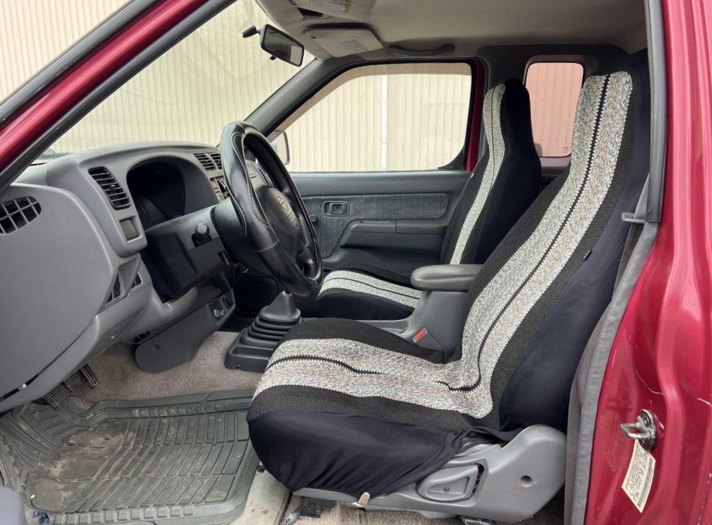 1998 MAROON /Gray Cloth Nissan Frontier SE King Cab (1N6DD26S3WC) with an 2.4L 4 Cyl. engine, 5-Speed Manual transmission, located at 2990 Old Orchard Rd., Jackson, MO, 63755, 37.354214, -89.612106 - We have financing available and we accept trades! Fill out a credit application on our website or come by today! If you have any questions, give us a call at (573) 204-7777 or visit our website at firstautocredit.com. - Photo#4