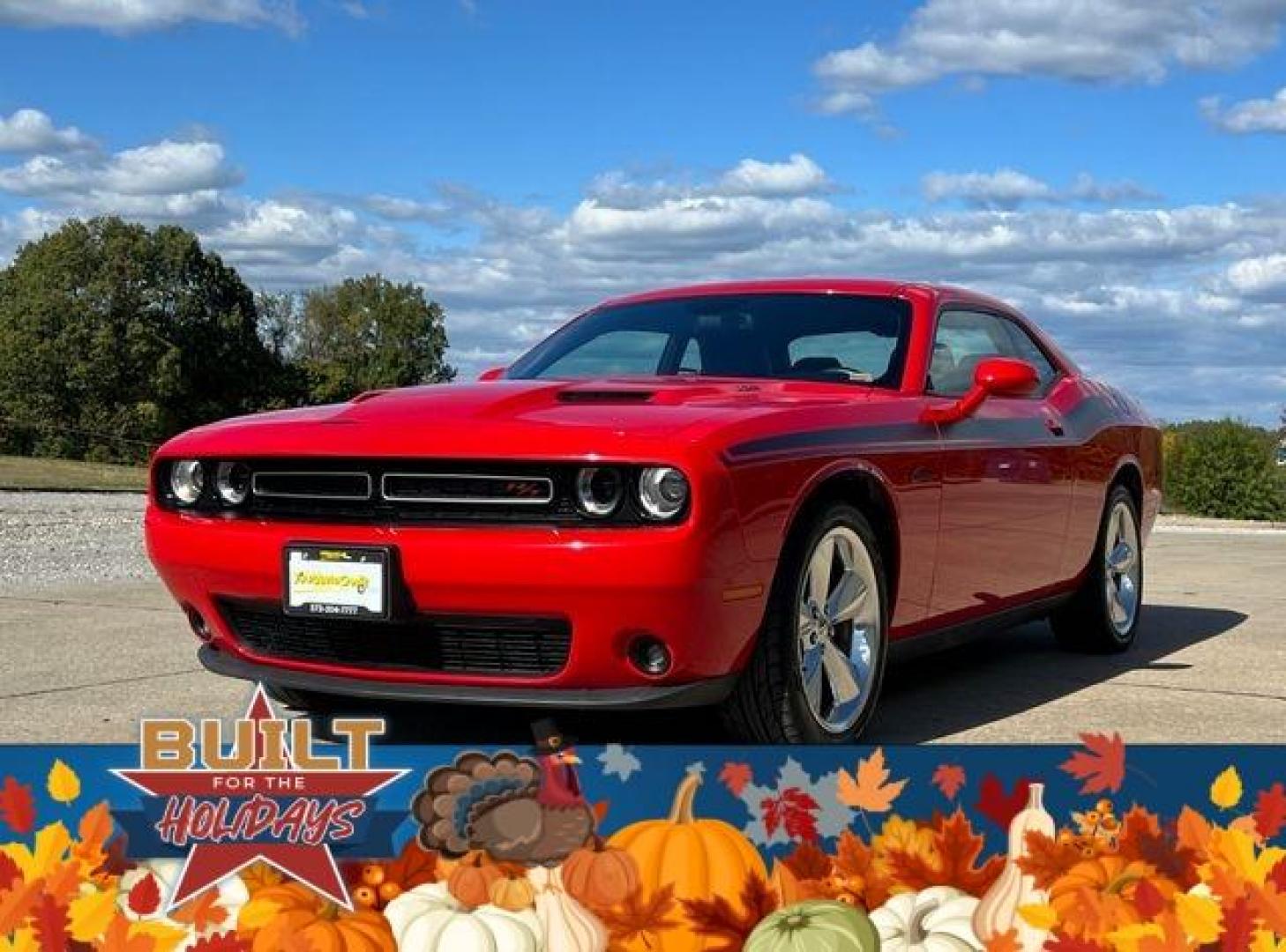 2015 RED /Black DODGE CHALLENGER SXT PLUS (2C3CDZBT0FH) with an 5.7L engine, Automatic transmission, located at 2990 Old Orchard Rd., Jackson, MO, 63755, 37.354214, -89.612106 - Photo#6