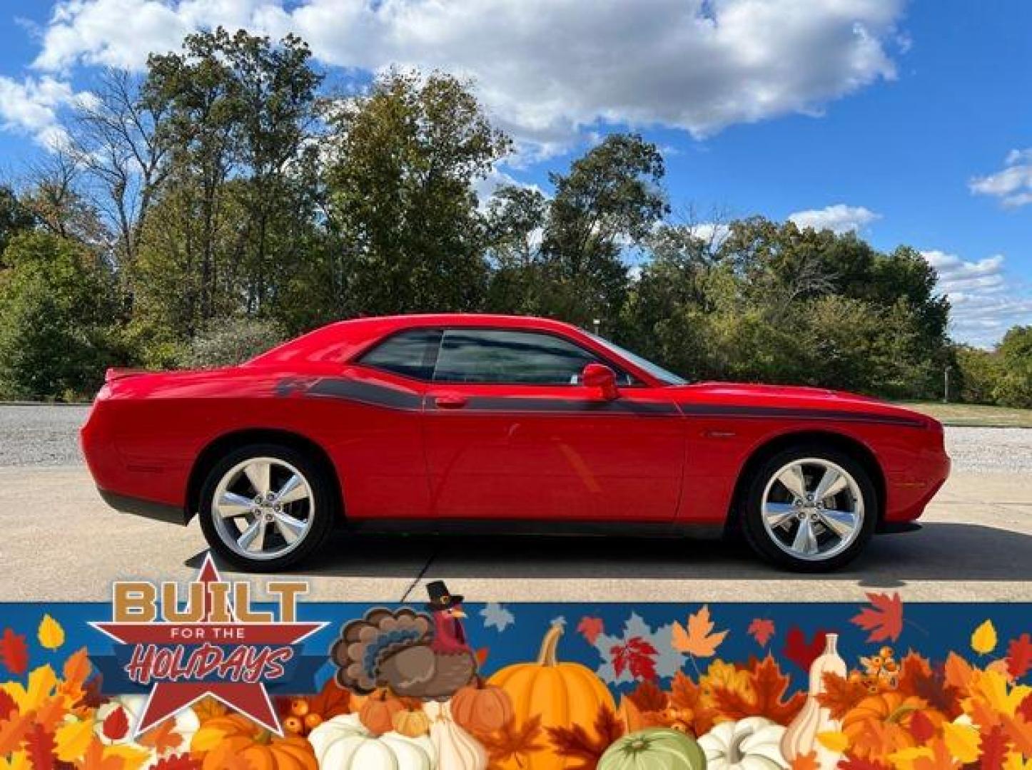 2015 RED /Black DODGE CHALLENGER SXT PLUS (2C3CDZBT0FH) with an 5.7L engine, Automatic transmission, located at 2990 Old Orchard Rd., Jackson, MO, 63755, 37.354214, -89.612106 - Photo#8