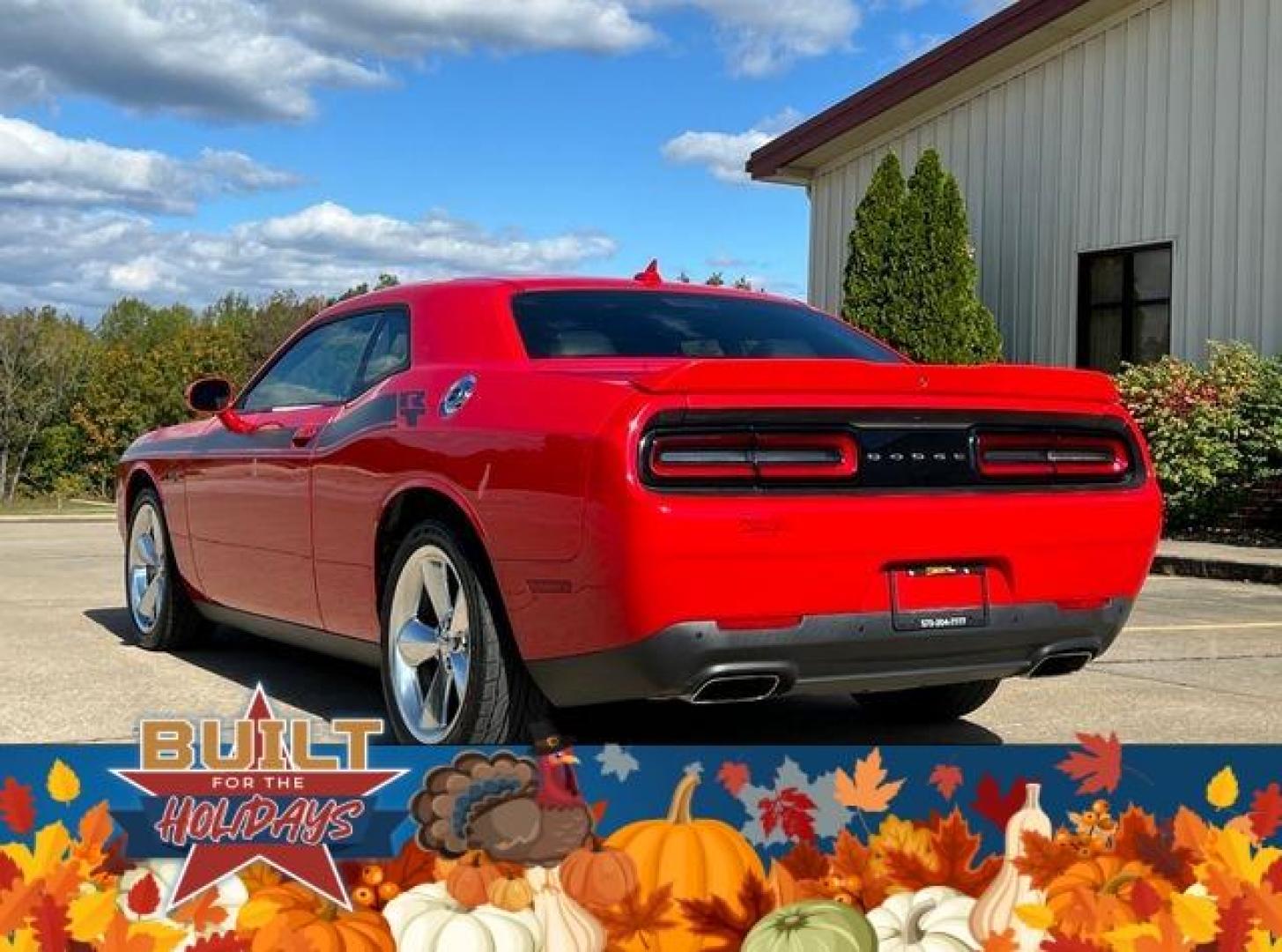 2015 RED /Black DODGE CHALLENGER SXT PLUS (2C3CDZBT0FH) with an 5.7L engine, Automatic transmission, located at 2990 Old Orchard Rd., Jackson, MO, 63755, 37.354214, -89.612106 - Photo#10